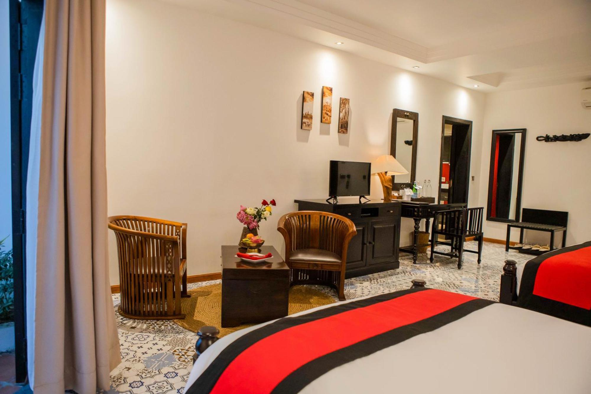 ลา โรส สวีท Hotel พนมเปญ ภายนอก รูปภาพ