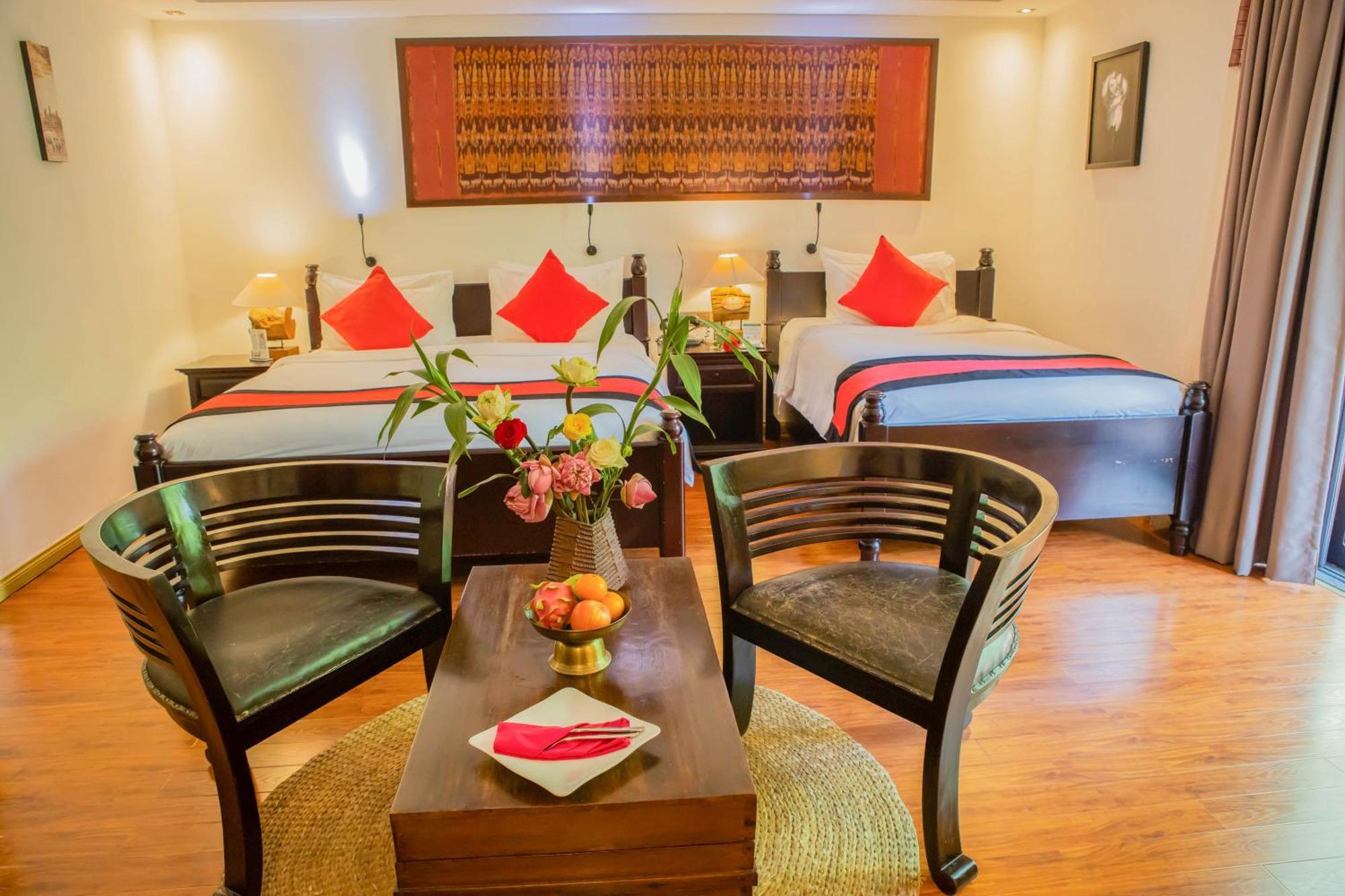 ลา โรส สวีท Hotel พนมเปญ ภายนอก รูปภาพ