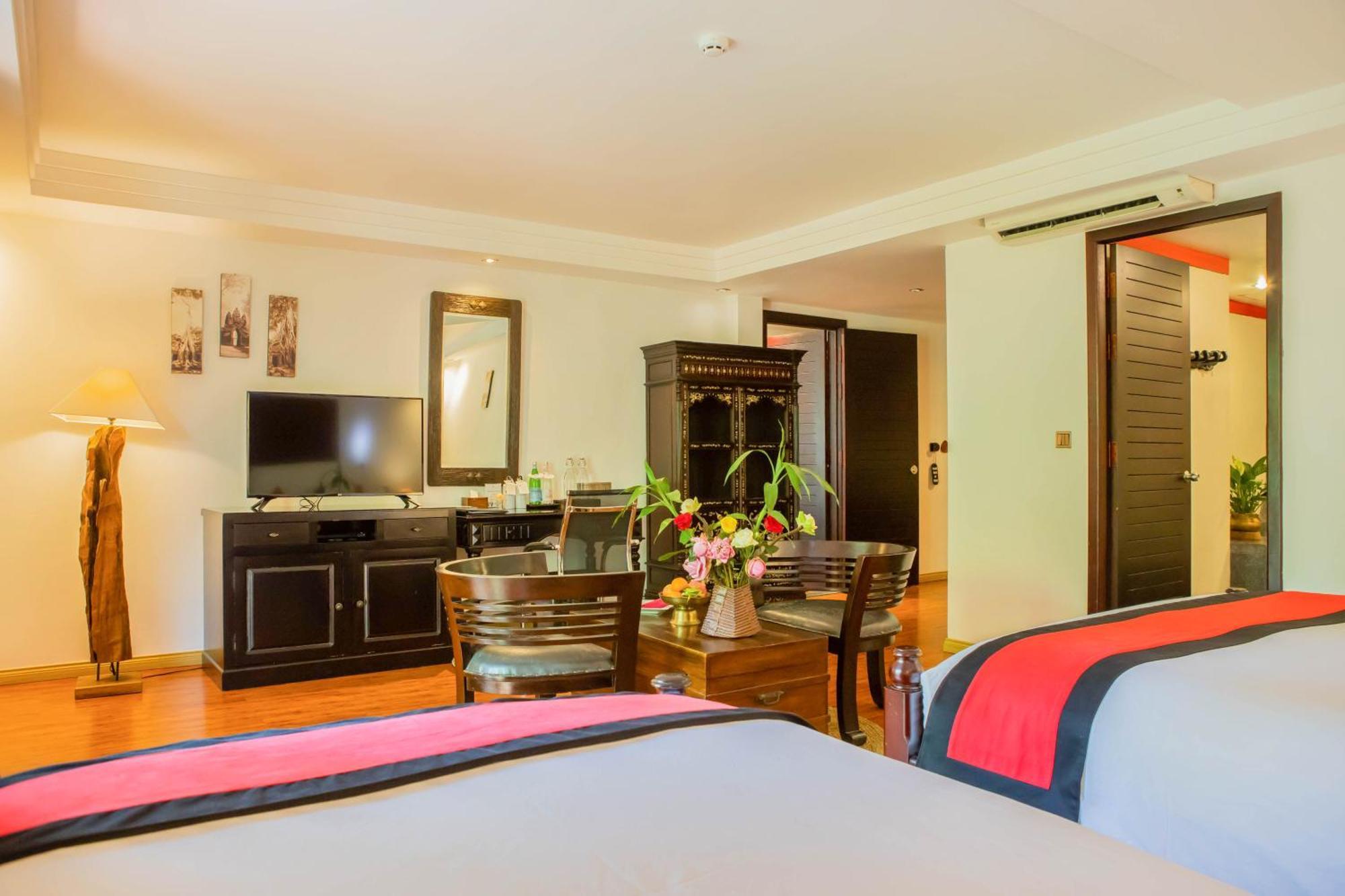 ลา โรส สวีท Hotel พนมเปญ ภายนอก รูปภาพ