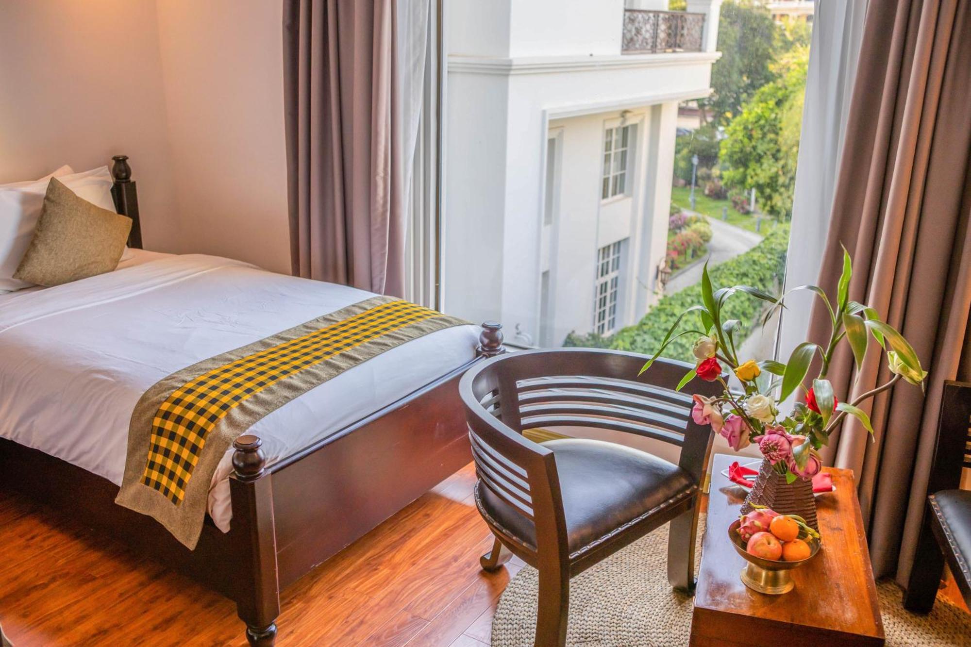 ลา โรส สวีท Hotel พนมเปญ ภายนอก รูปภาพ