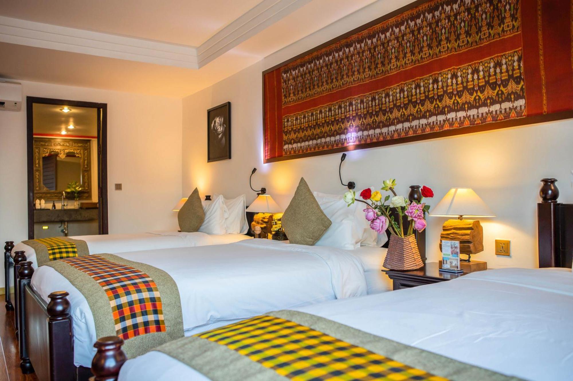 ลา โรส สวีท Hotel พนมเปญ ภายนอก รูปภาพ