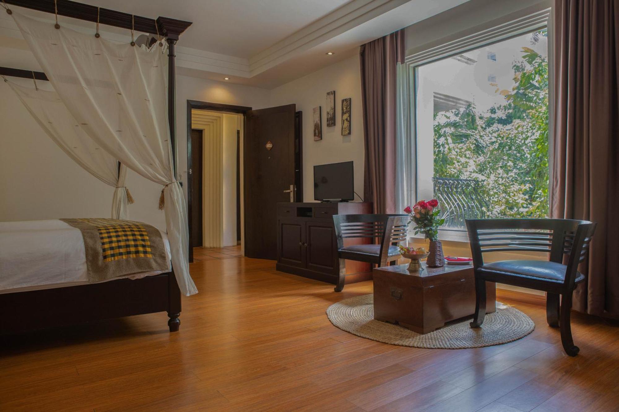 ลา โรส สวีท Hotel พนมเปญ ภายนอก รูปภาพ